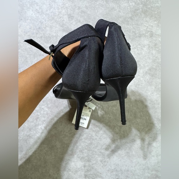 Zara Elegant Black Heels for Women - Picture 2 of 7